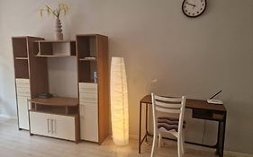 Cozy Central Apartment In Outskirts Of Old Sofia