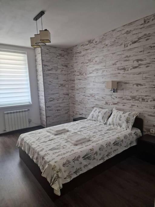 Cozy Central Apartment In Outskirts Of Old София Екстериор снимка